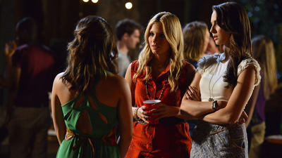 "Pretty Little Liars" 3 season 9-th episode