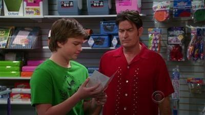 "Two and a Half Men" 7 season 22-th episode