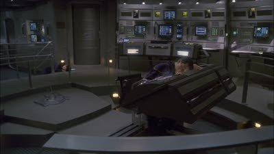 Звездный путь: Энтерпрайз / Star Trek: Enterprise (2001), Серия 9