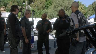 "Sons of Anarchy" 3 season 2-th episode