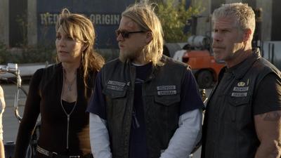 "Sons of Anarchy" 3 season 13-th episode