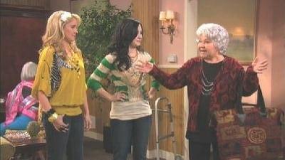 Episode 8, Sonny with a Chance (2009)