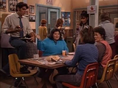 Roseanne (1988), Episode 13