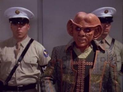 Серия 8, Звездный путь: Дальний космос 9 / Star Trek: Deep Space Nine (1993)