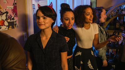 Trinkets (2019), Episode 7