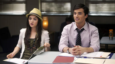 "Pretty Little Liars" 1 season 18-th episode