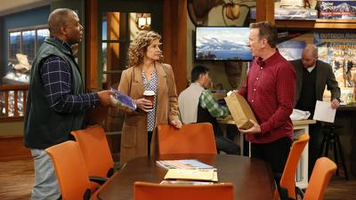 "Last Man Standing" 6 season 17-th episode