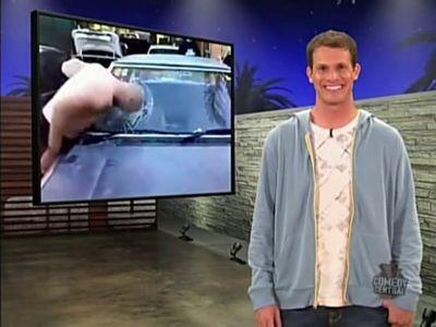 "Tosh.0" 1 season 7-th episode