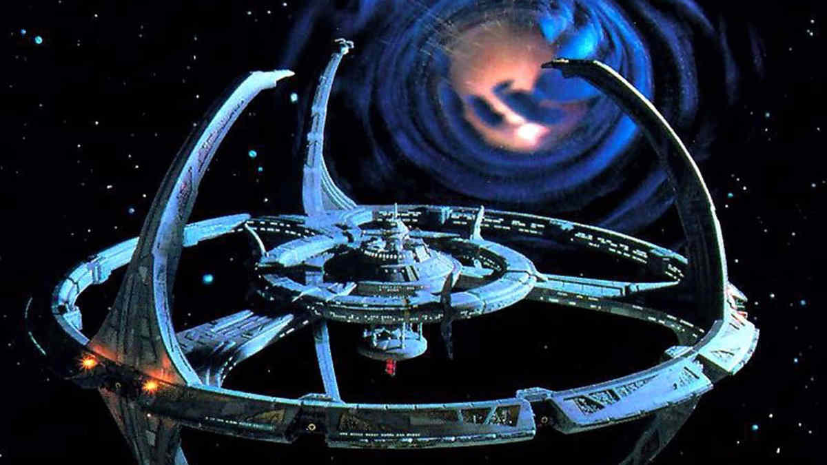 Зоряний шлях: Глибокий космос дев'ять(Star Trek: Deep Space Nine)