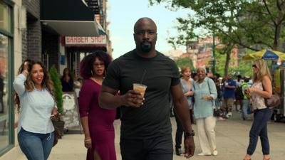 "Luke Cage" 2 season 1-th episode