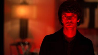 London Spy (2015), Episode 3