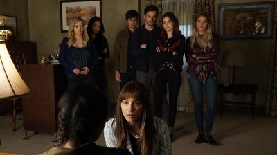 "Pretty Little Liars" 7 season 19-th episode