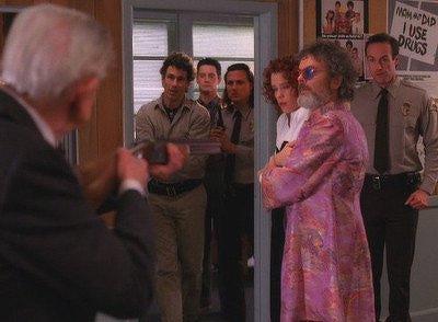 Twin Peaks (1990), Episode 14