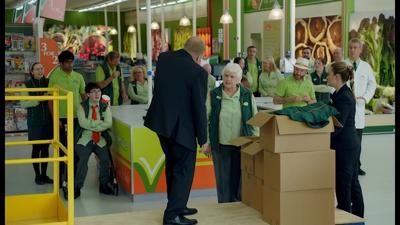 Episode 2, Trollied (2011)