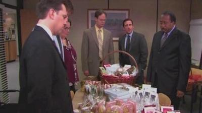 "The Office" 4 season 3-th episode