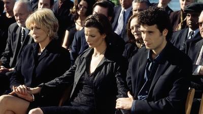 Клиент всегда мертв / Six Feet Under (2001), Серия 7