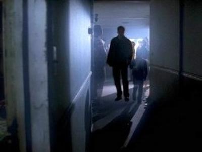 Серія 11, Цілком таємно / The X-Files (1993)