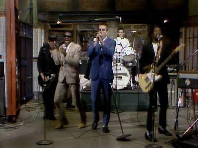 Субботняя ночная жизнь / Saturday Night Live (1975), Серия 17