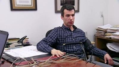 Nathan For You (2013), Episode 1