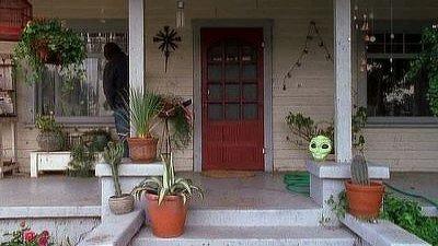 Episode 8, Roswell (1999)