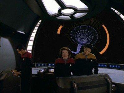Звездный путь: Вояджер / Star Trek: Voyager (1995), Серия 14