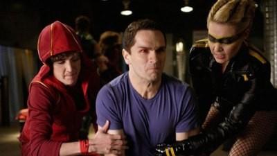 "Smallville" 8 season 22-th episode