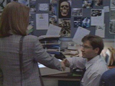 Episode 1, The X-Files (1993)