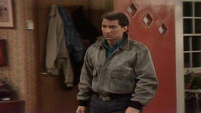 "Married... with Children" 2 season 19-th episode