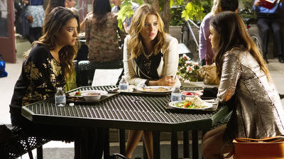 "Pretty Little Liars" 4 season 20-th episode