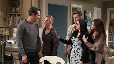 "Modern Family" 9 season 20-th episode