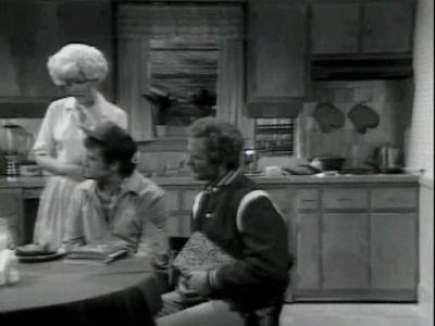 Episode 12, Saturday Night Live (1975)