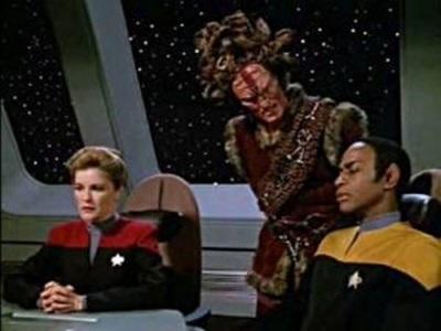 "Star Trek: Voyager" 2 season 14-th episode