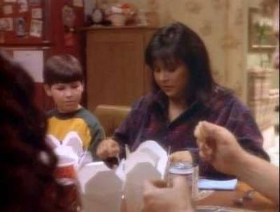 "Roseanne" 6 season 18-th episode