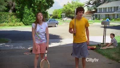 "The Middle" 4 season 1-th episode