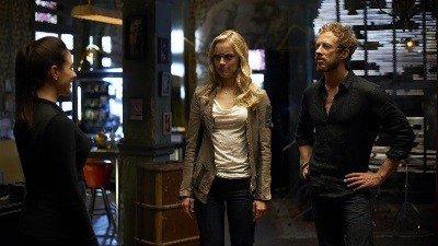 Lost Girl (2010), Episode 3