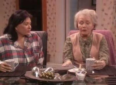 "Roseanne" 9 season 22-th episode