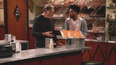 "Superior Donuts" 1 season 2-th episode