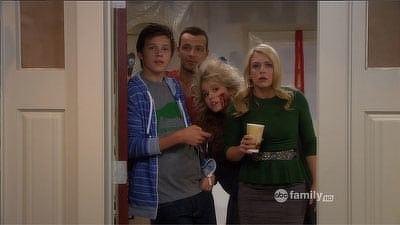 "Melissa & Joey" 2 season 1-th episode