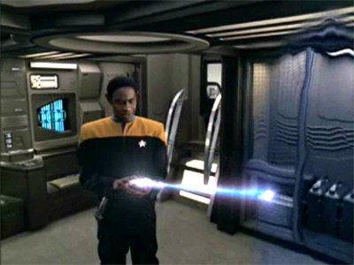 Star Trek: Voyager (1995), Episode 6