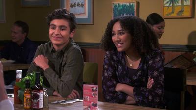 "One Day at a Time" 4 season 2-th episode