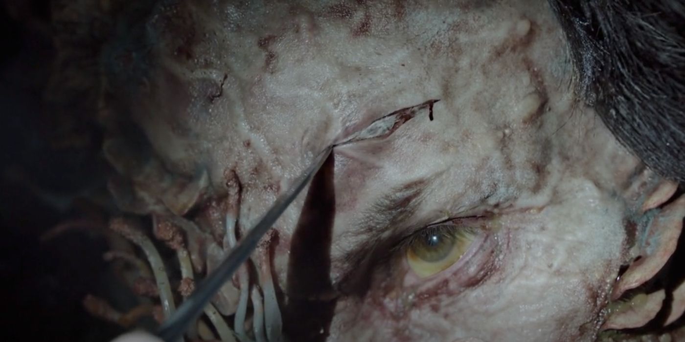 Элли вскрывает голову зараженного в третьем эпизоде Last of Us